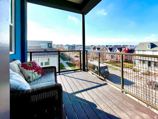 5261 W BOWSTRING WAY, South Jordan, UT 84009