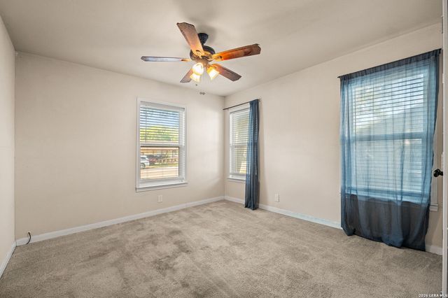 504 Aero Ave, Schertz, TX 78154