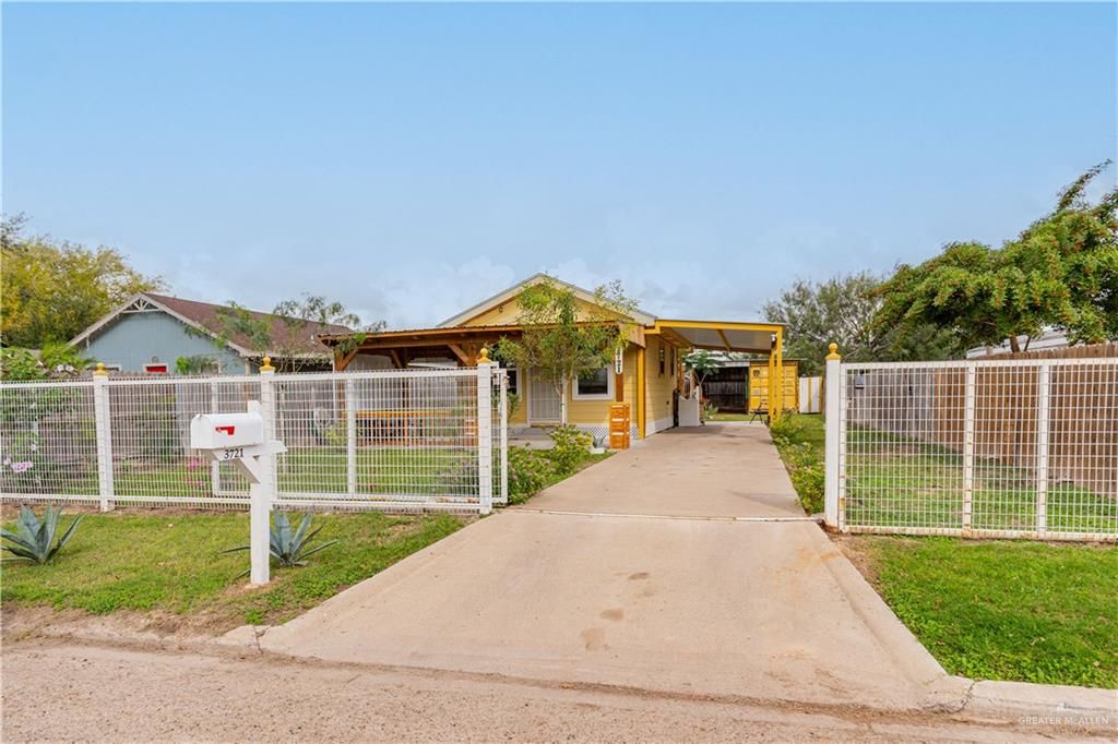 3721 Appaloosa Street, Edinburg, TX 78542