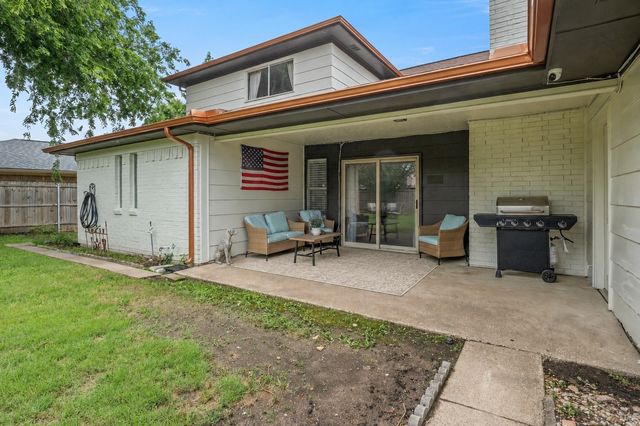 901 Serenade Lane, Richardson, TX 75081