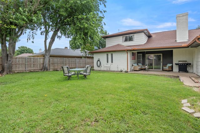 901 Serenade Lane, Richardson, TX 75081