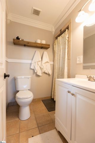 1 Oakdale Drive, Greenville, SC 29617