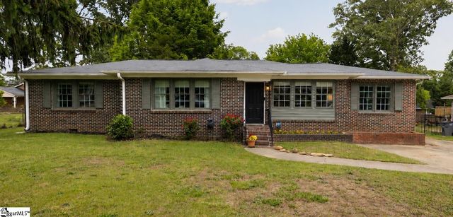 1 Oakdale Drive, Greenville, SC 29617