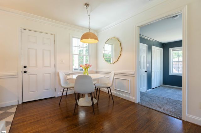 1 Oakdale Drive, Greenville, SC 29617
