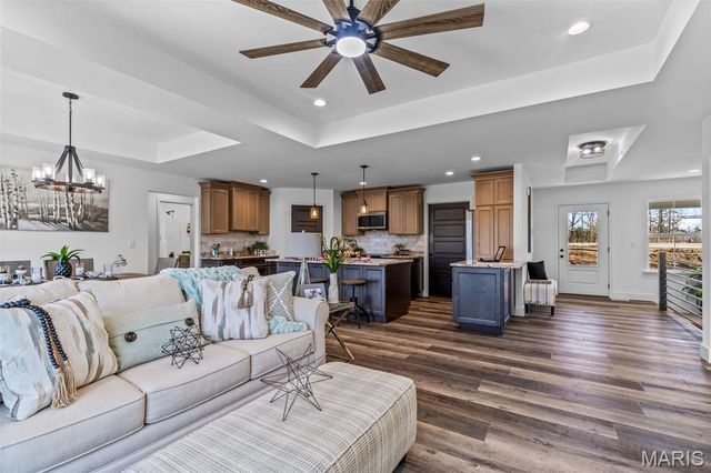 1665 Scenic Drive, Festus, MO 63028