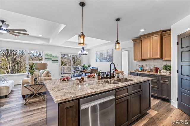 1665 Scenic Drive, Festus, MO 63028