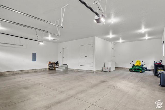 6690 W 10125 N, Tremonton, UT 84337