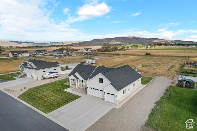 6690 W 10125 N, Tremonton, UT 84337
