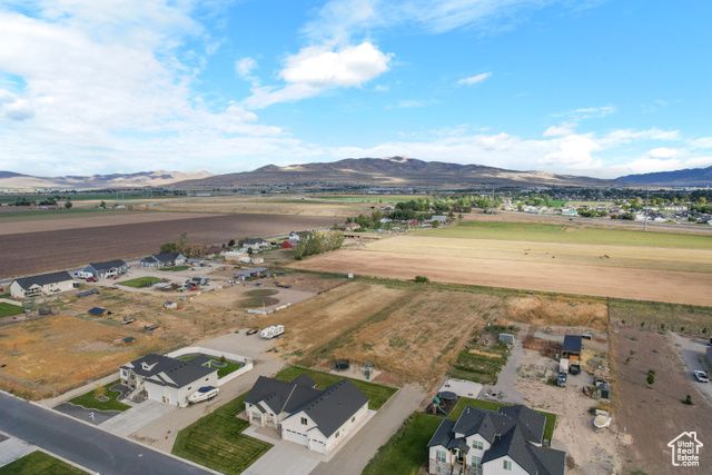 6690 W 10125 N, Tremonton, UT 84337