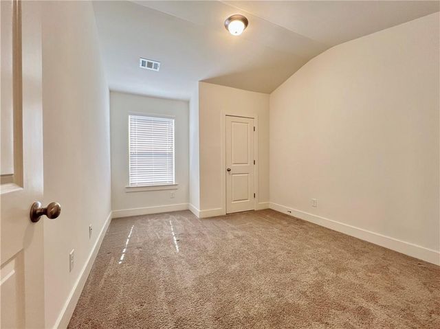 5855 Radford Loop, Fairburn, GA 30213