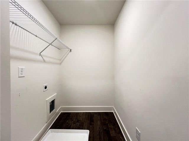 5855 Radford Loop, Fairburn, GA 30213