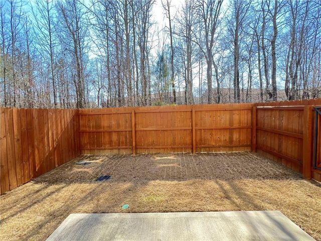 5855 Radford Loop, Fairburn, GA 30213