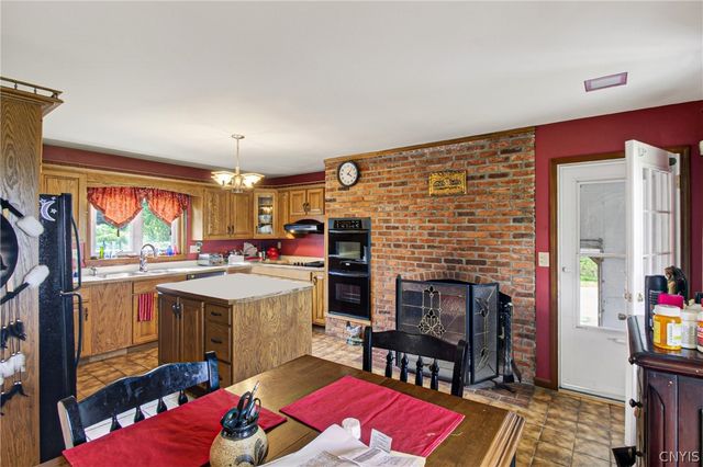 437 Joslin Hill Road, Frankfort, NY 13340