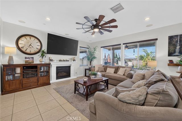 45936 Camino Rubi, Temecula, CA 92592