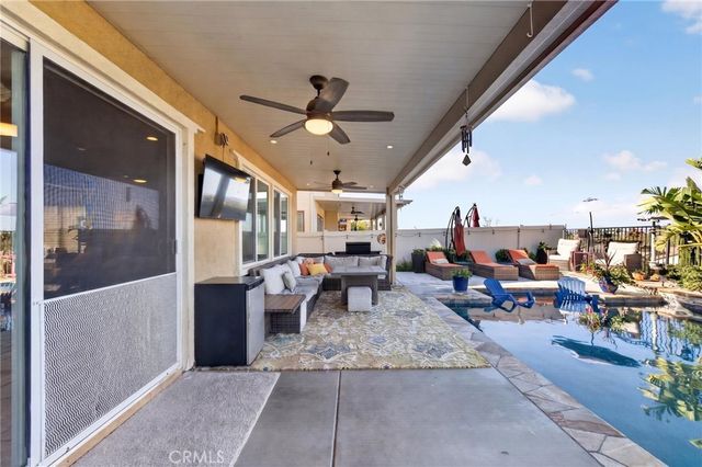 45936 Camino Rubi, Temecula, CA 92592