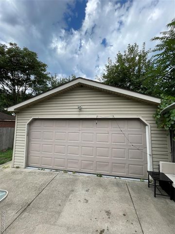 6525 Theisen Street, Dearborn, MI 48126