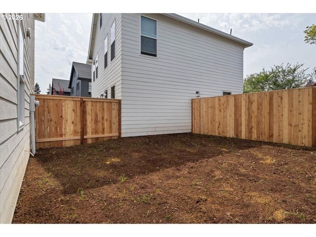 7725 Se Lambert St, Portland, OR 97206