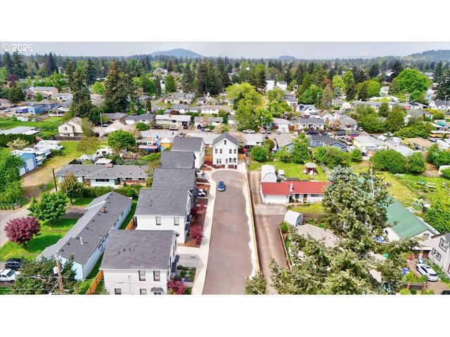 7725 Se Lambert St, Portland, OR 97206