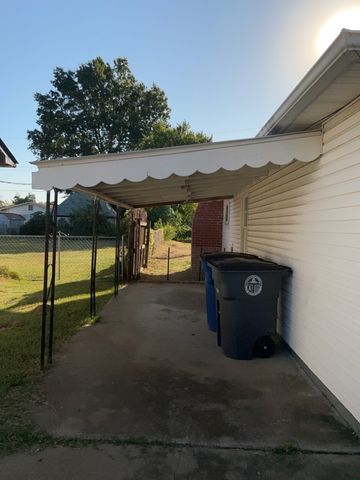 319 S 48th West Avenue, Tulsa, OK 74127