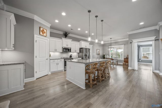 17067 Stonegate Drive, Athens, AL 35613
