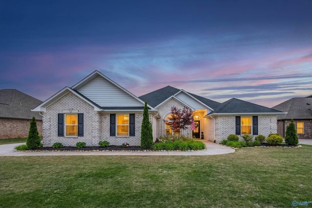 17067 Stonegate Drive, Athens, AL 35613