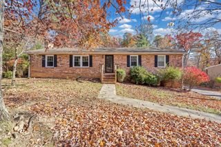 2216 East Ruritan RD, Roanoke, VA 24012