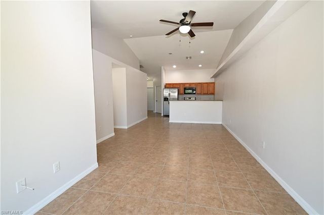 613 SE 14th ST, Cape Coral, FL 33990