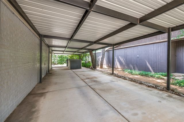 1506 Briarwood Boulevard, Arlington, TX 76013