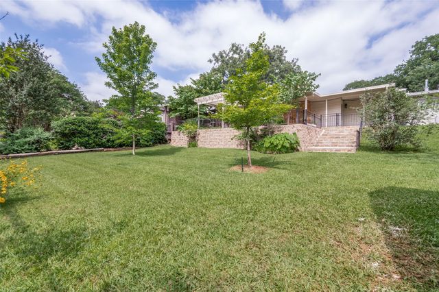 1506 Briarwood Boulevard, Arlington, TX 76013