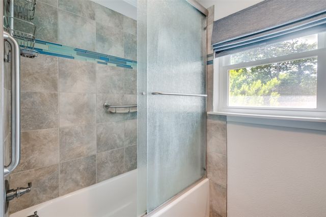1506 Briarwood Boulevard, Arlington, TX 76013