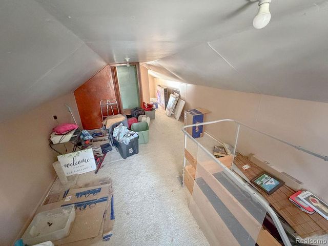 21018 Huron River Drive, Rockwood, MI 48173