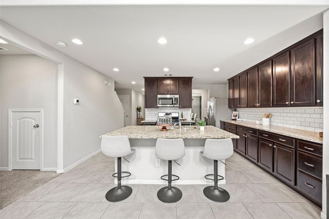 8026 Farthing Lane, Rosharon, TX 77583
