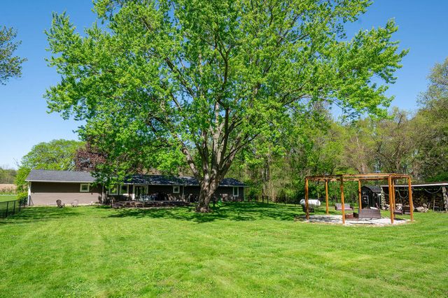 2431 Pritchard Drive, Niles Twp, MI 49120