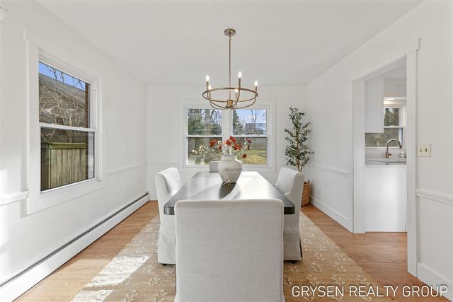 2735 Barfield Drive, Grand Rapids, MI 49546