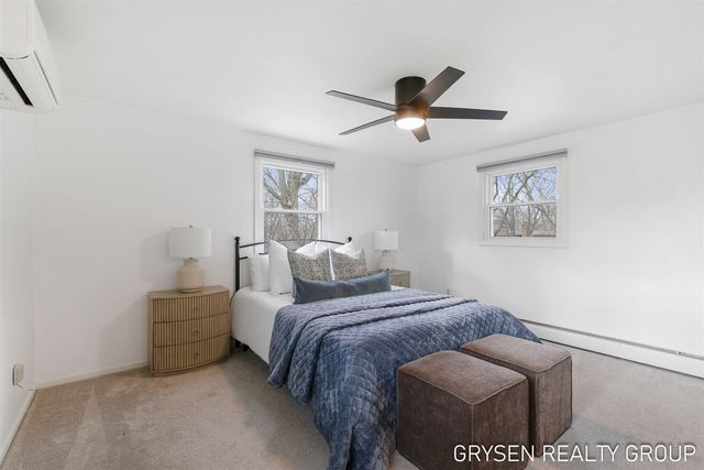 2735 Barfield Drive, Grand Rapids, MI 49546