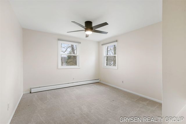 2735 Barfield Drive, Grand Rapids, MI 49546