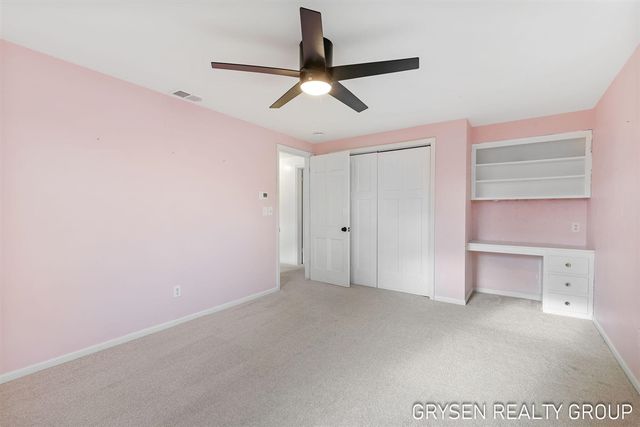 2735 Barfield Drive, Grand Rapids, MI 49546