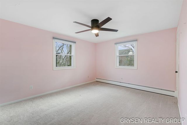 2735 Barfield Drive, Grand Rapids, MI 49546