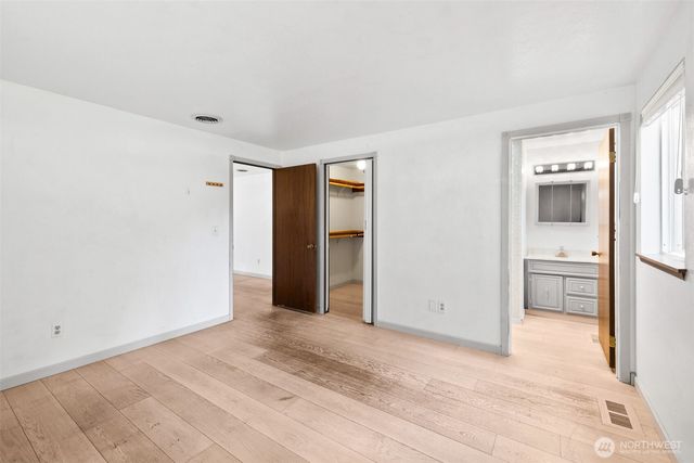 371 Dungeness Meadows, Sequim, WA 98382