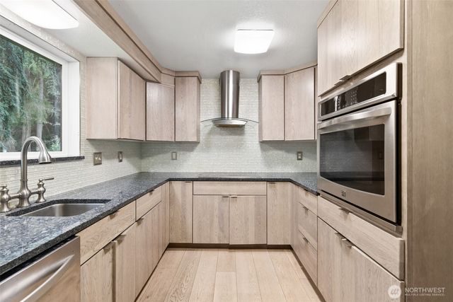 371 Dungeness Meadows, Sequim, WA 98382
