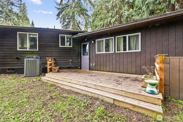 371 Dungeness Meadows, Sequim, WA 98382