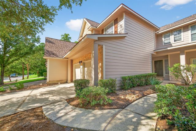 18 W Greenhill Terrace Place, The Woodlands, TX 77382