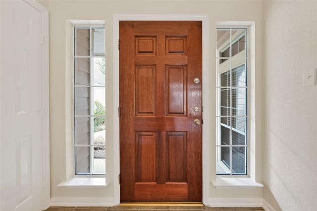 18 W Greenhill Terrace Place, The Woodlands, TX 77382