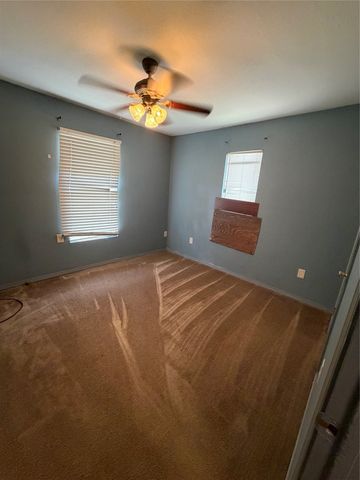 129 Porter Drive, Azle, TX 76020