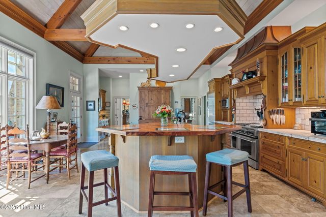 1650 Youngs Road, Vass, NC 28394