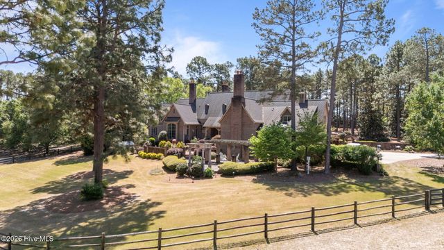 1650 Youngs Road, Vass, NC 28394