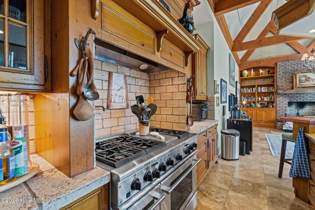 1650 Youngs Road, Vass, NC 28394