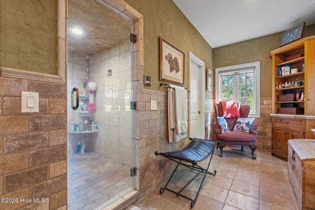 1650 Youngs Road, Vass, NC 28394