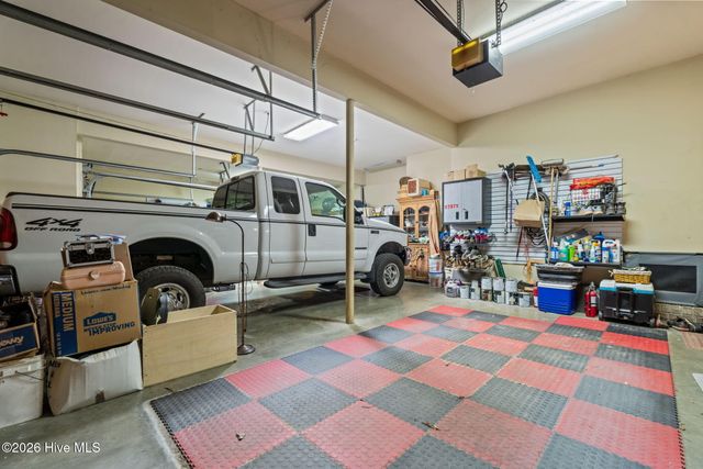 1650 Youngs Road, Vass, NC 28394