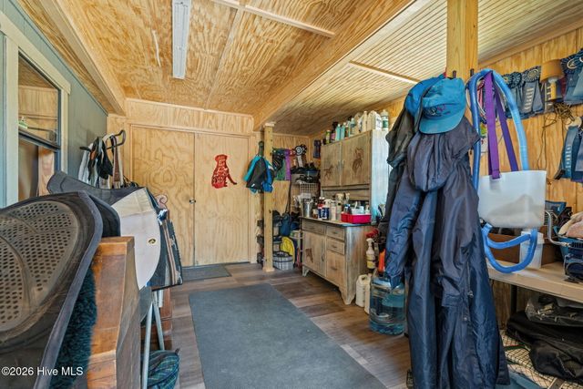 1650 Youngs Road, Vass, NC 28394